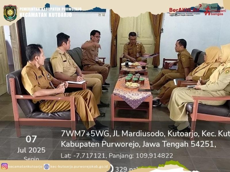 Camat Kutoarjo Pimpin Staff Meeting, Tekankan Agenda Mingguan dan Sosialisasikan Aturan Baru SPPD