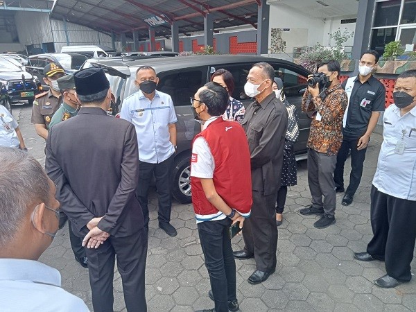 Camat Dampingi Bupati Monitoring SPBU Sumber Alam