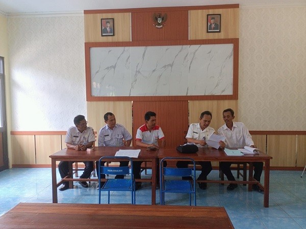 Monitoring Bantuan Bupati Oleh DPPPAPMD