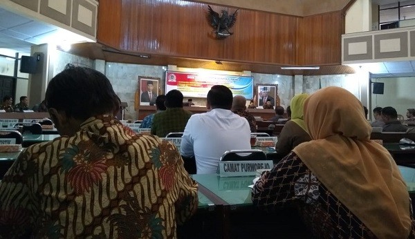 Camat Kutoarjo hadiri Rapat Paripurna DPRD